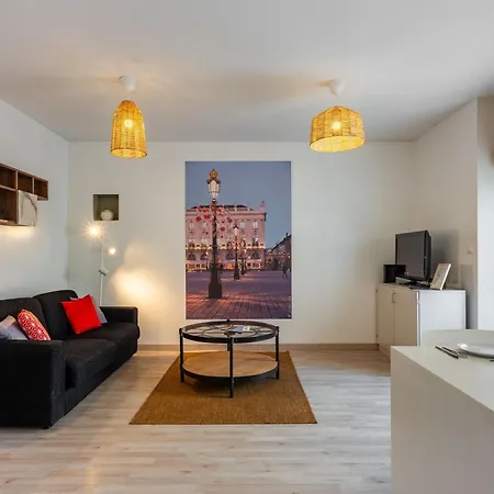 L'agreable De Pierre - 900 M De La Gare